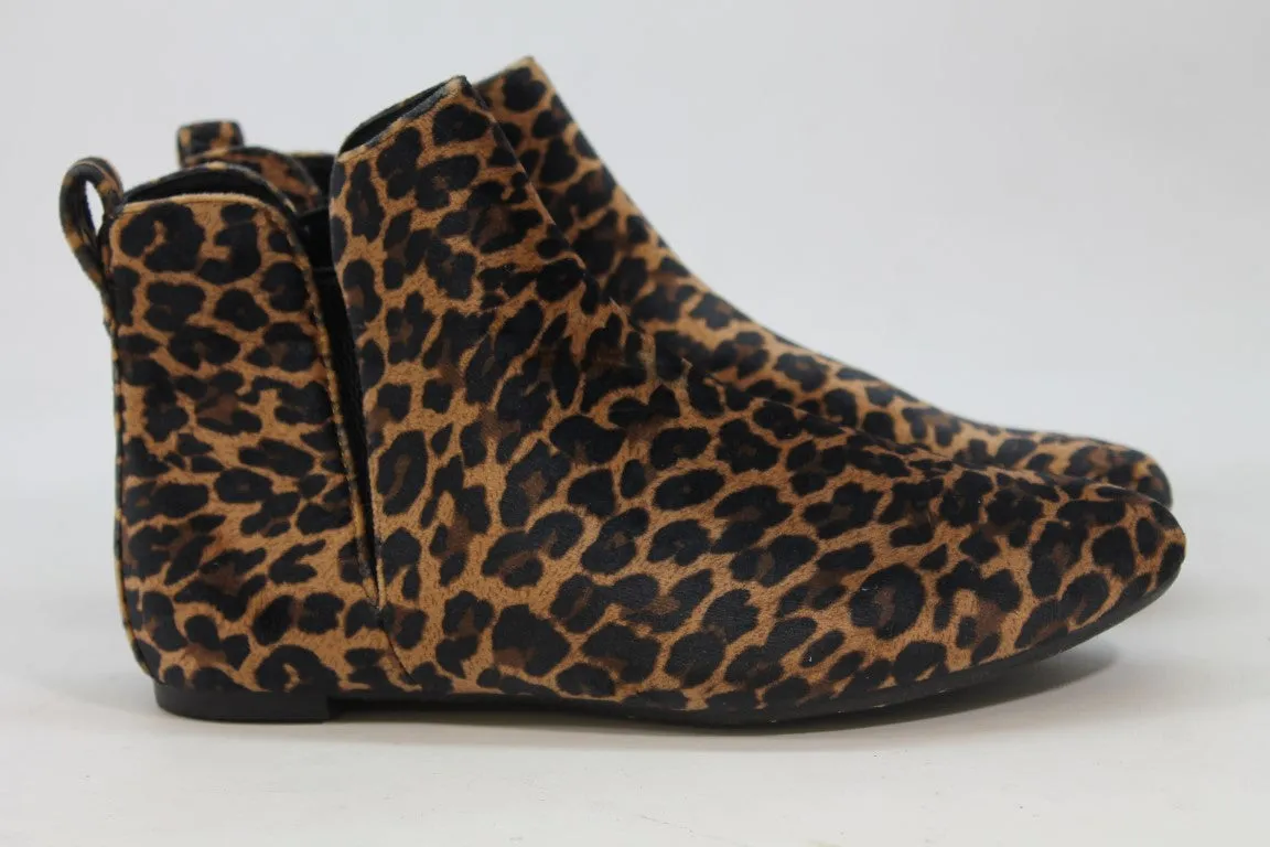 Born Remo Women's Leopard Boots 6M(ZAP12916)