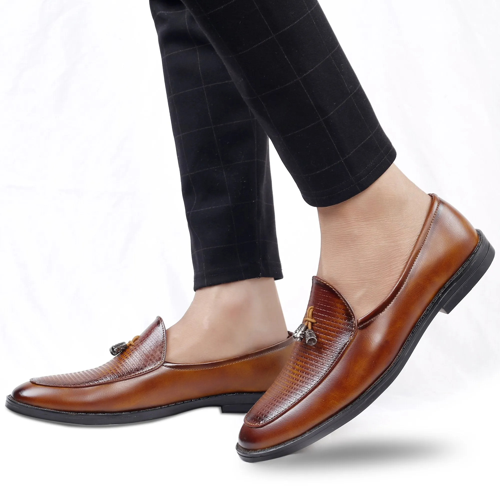 Bxxy's Men's Classic Formal Moccasins