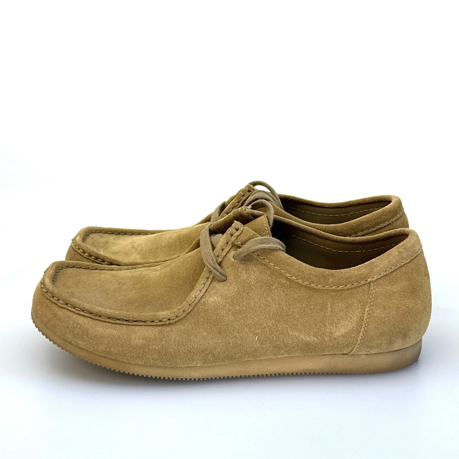 Clarks Mens Wallabee Low Shoes | Size 12M | Beige Suede | Casual Comfort | EUC