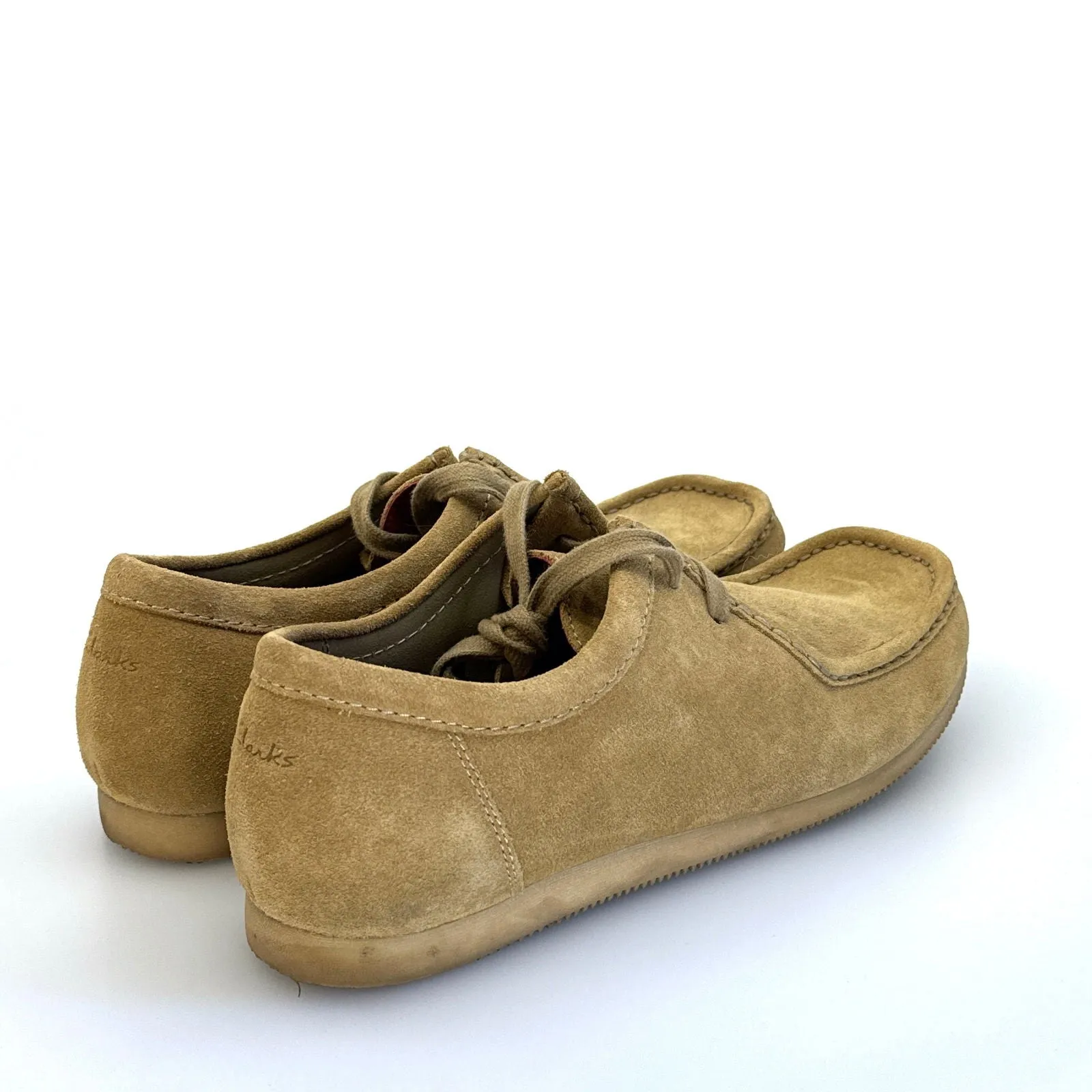 Clarks Mens Wallabee Low Shoes | Size 12M | Beige Suede | Casual Comfort | EUC