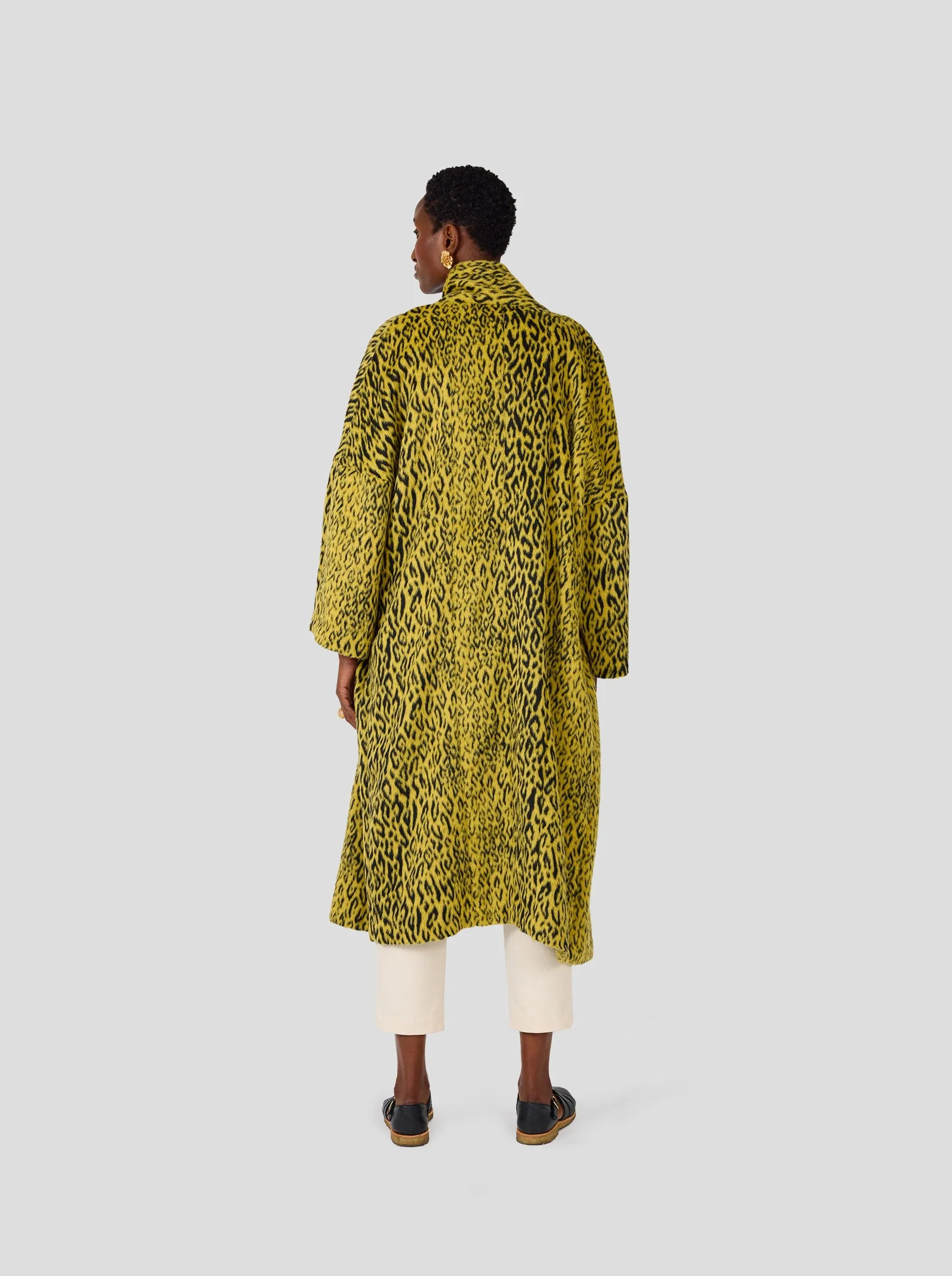 Eren coat in yellow woolen Leopard