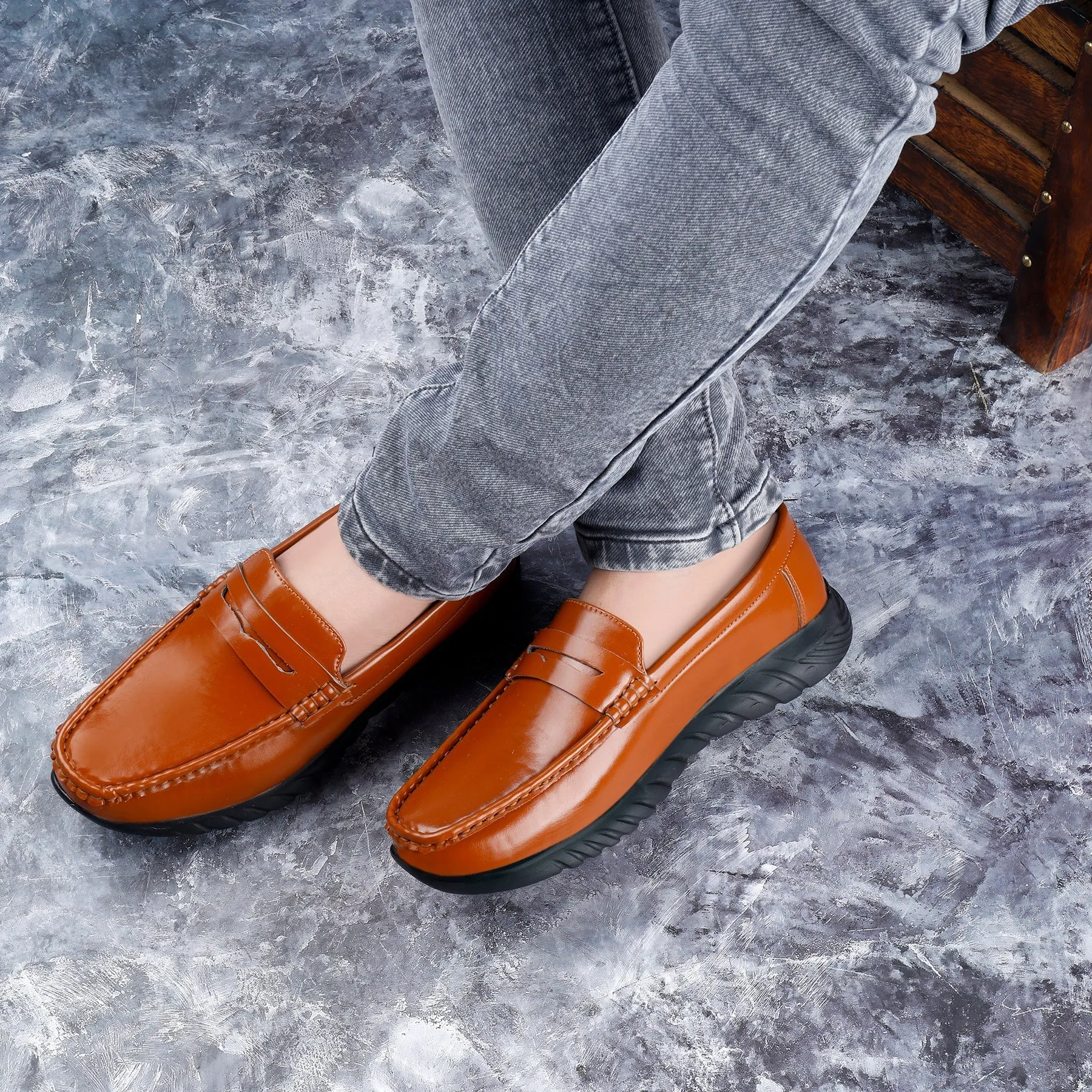 Men's Faux Leather Material Casual Loafers Shoes