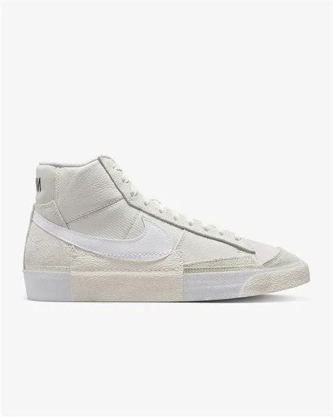 NIKE BLAZER MID PRO CLUB