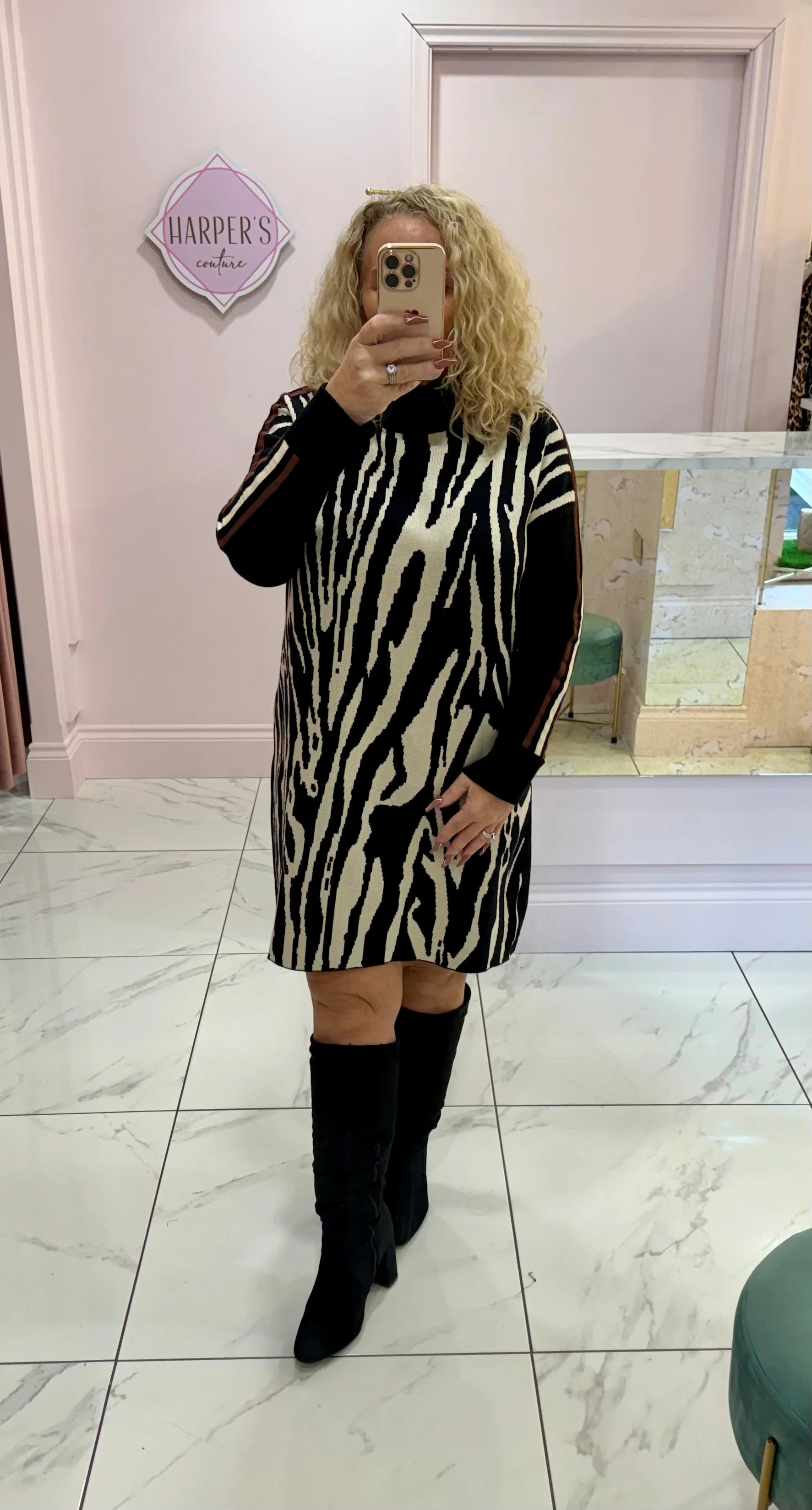 Olive Long Sleeve Tiger Print Knit Dress